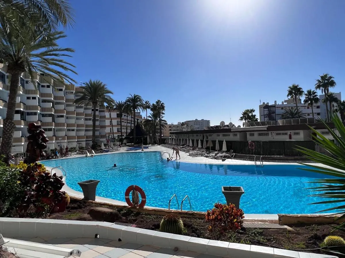 Estudio Mondrian Playa del Inglés 0*,  Španělsko