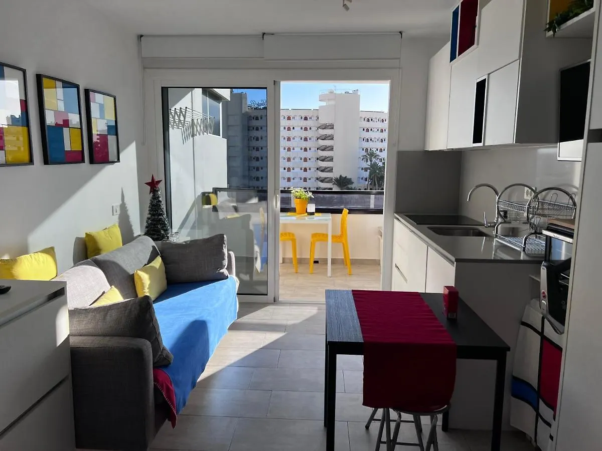 Estudio Mondrian Playa del Inglés Španělsko