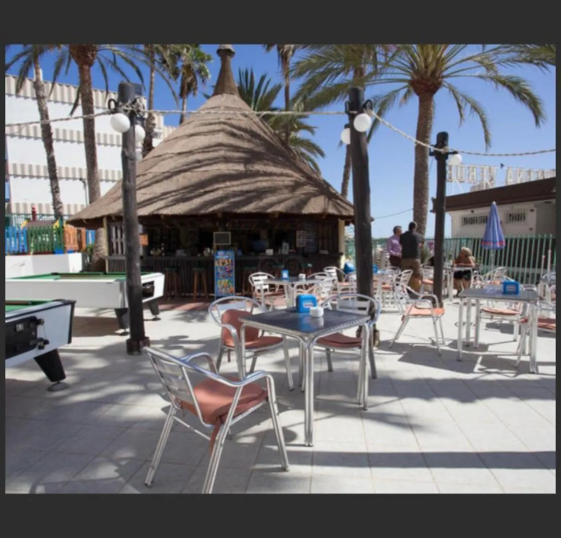 Estudio Mondrian Playa del Inglés 0*,  Španělsko