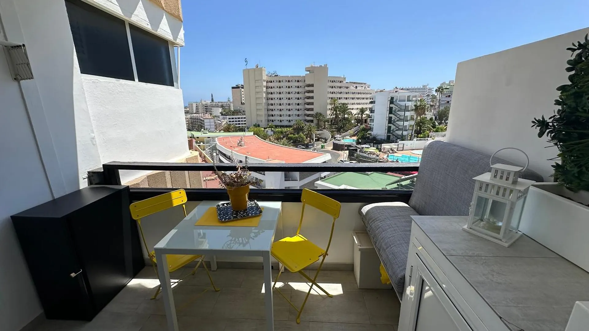 Estudio mondrian Playa del Inglés 0*,  España