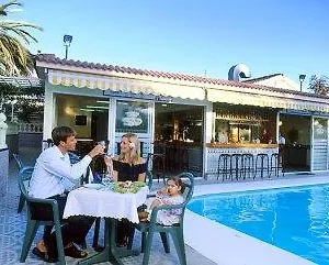  Hotel Villas Macaro