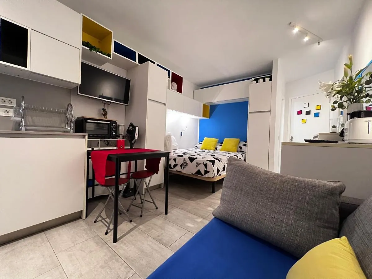 Aparthotel Estudio Mondrian Playa del Ingles